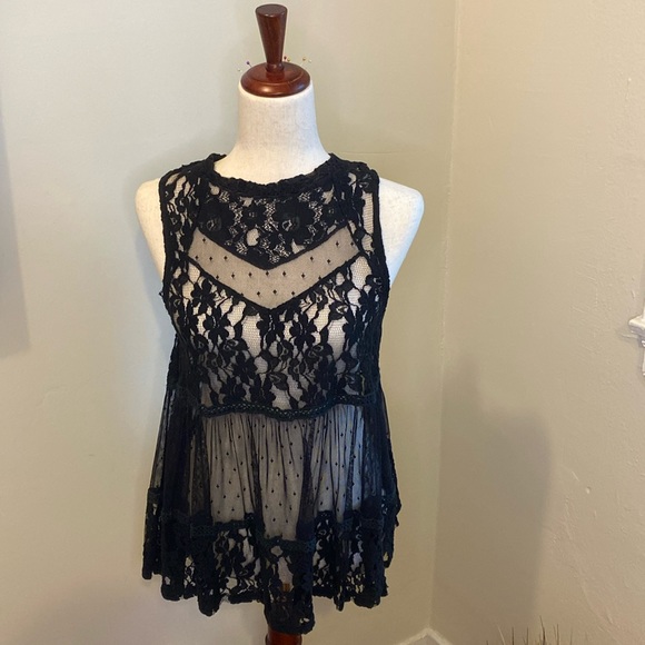Free People Black Lace top - Picture 1 of 6